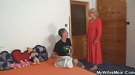 في المدرسة مصريه سكس ...