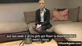 طبيبة أمراض النساء ت ...