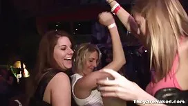 الأب الملاعين سكسي م ...