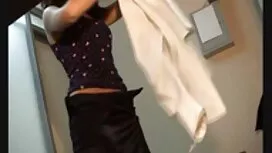 ثلاثي من مثليات تلمي ...