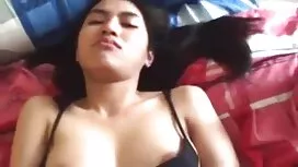 التقطت الصديقات الرج ...