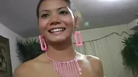 سمراء الساخنة تدع صد ...