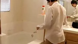 عالقة في كل سكسي مصر ...