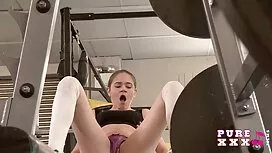 الزوج لديه سكسي مصري ...