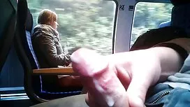 الطبيب الذكور في سجن ...